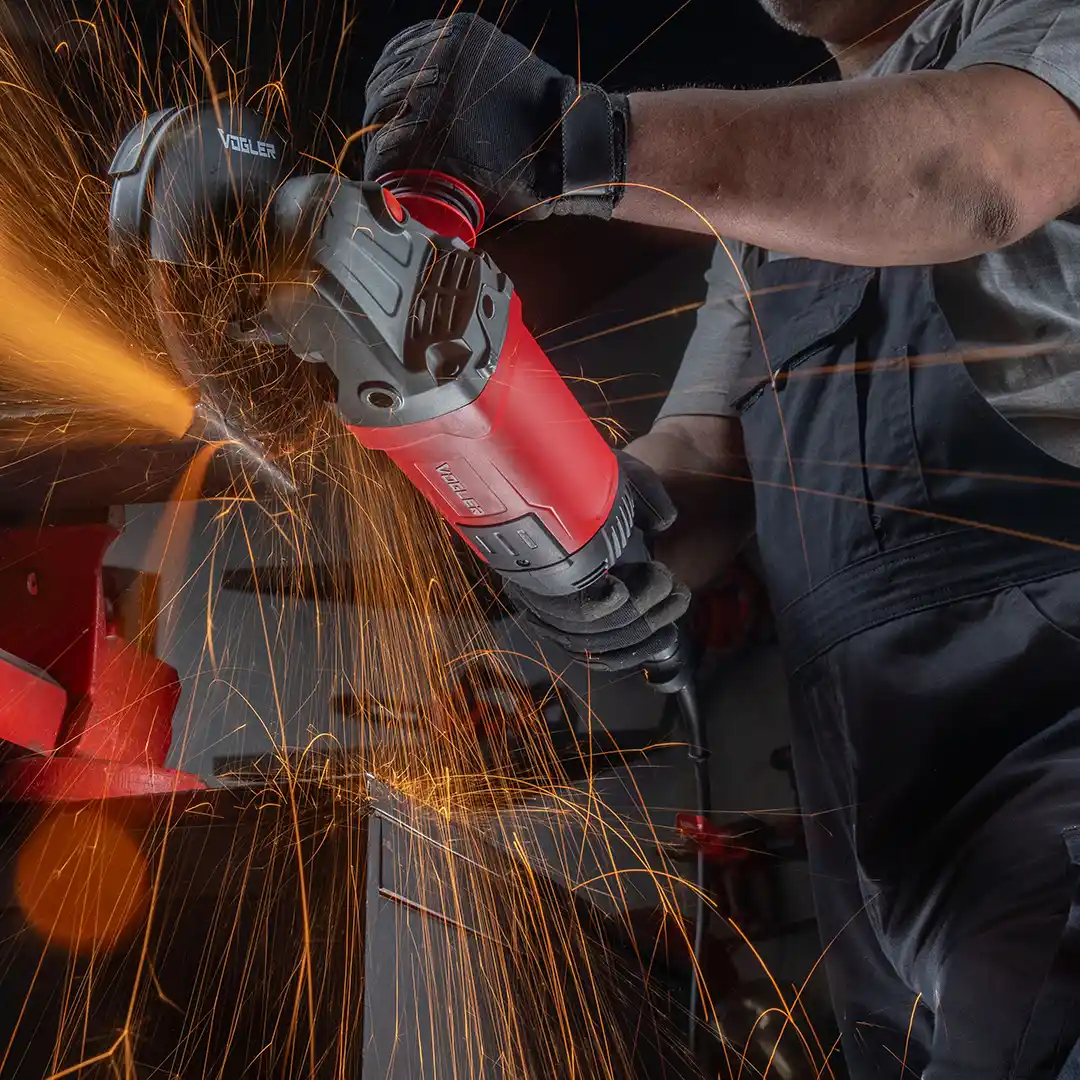 Electric Angle Grinder 2400W-180mm